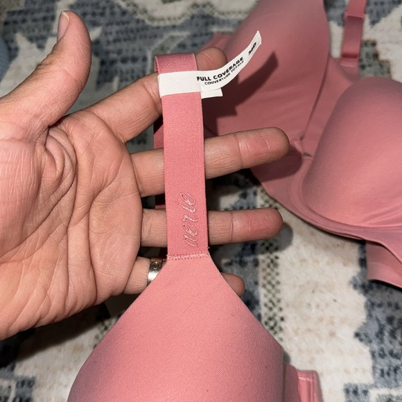 Aerie full coverage bra in pink - Picture 3 of 5